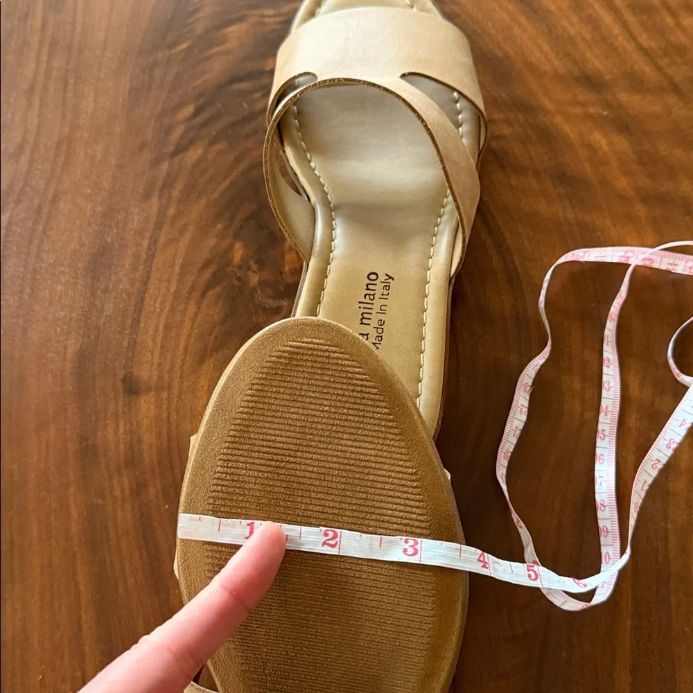 Sophia Milano Nude Slide Sandals size 8 - Picture 12 of 12